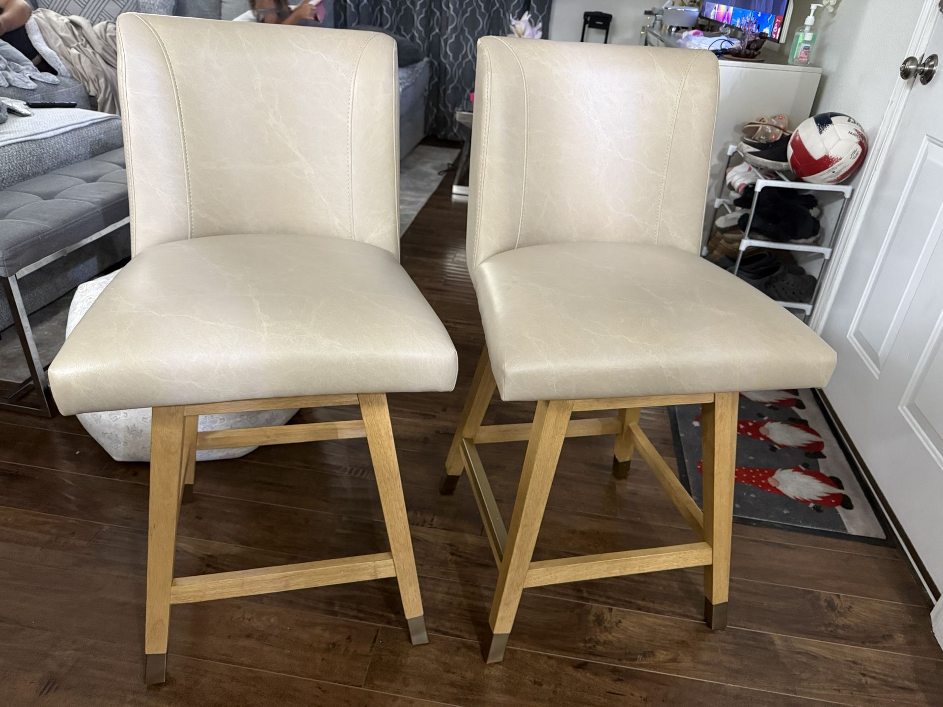 Bat Stool
