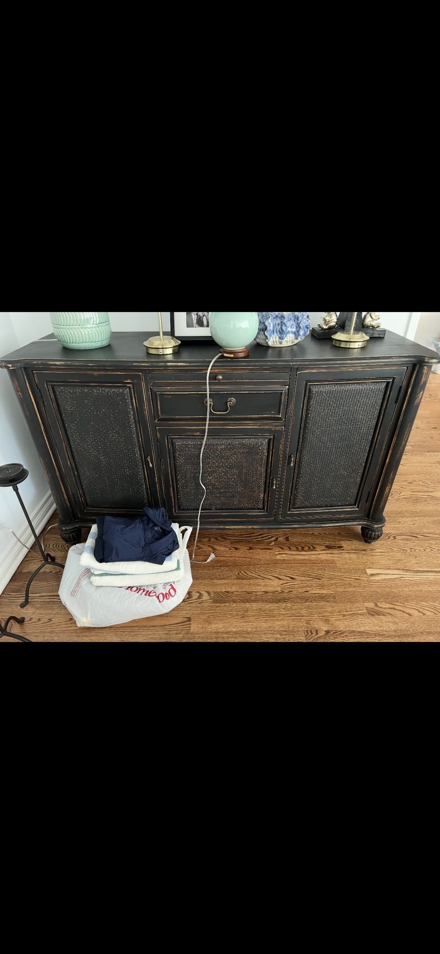 Beautiful Cabinet With Wine Rack