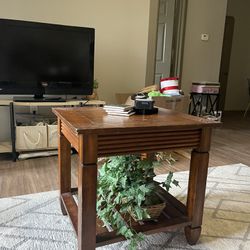 Wood Side Table / Coffee Table 