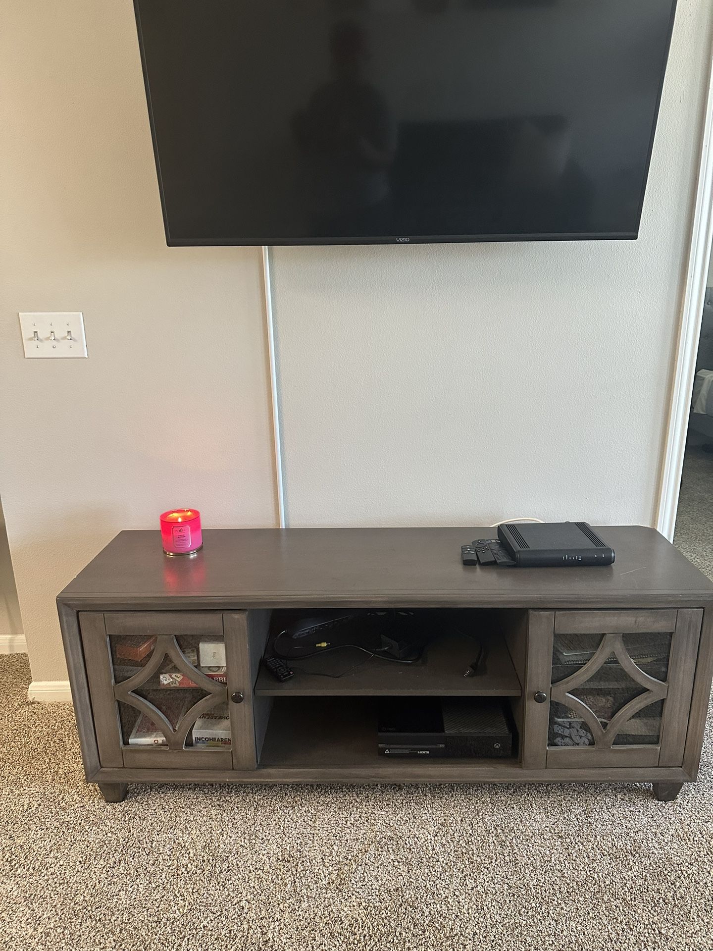 Rooms To go TV stand With storage 