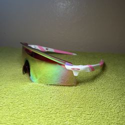 Pink Oak encoder prism sunglasses
