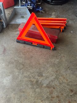 Emergency Triangle