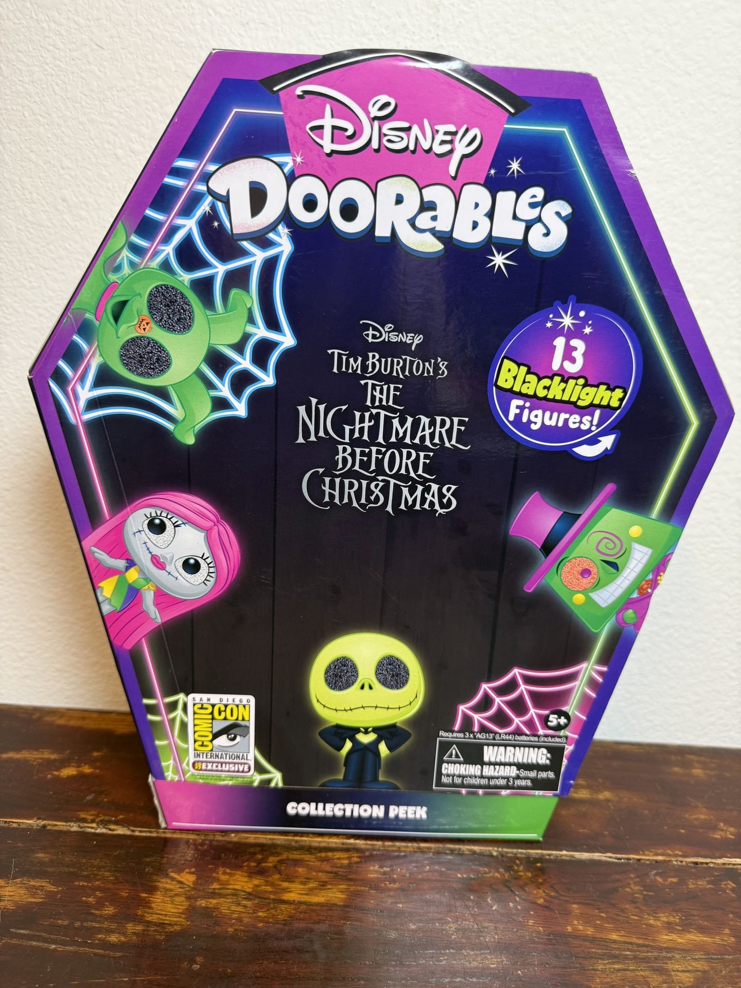 SDCC 2023 Disney Doorables Nightmare Before Christmas Blacklight 13 Piece Set
