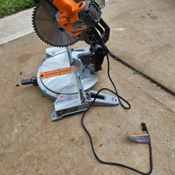 Ridgi 12 In Miter Saw Like New $230 Price FIRM/ SEMINUEVA PRECIO FIRME $230