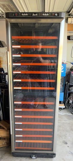 Wine fridge/cooler