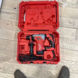 Milwaukee SDS‑Plus 1‑1/8” Rotary Hammer
