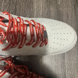 Men Nikes Size 12