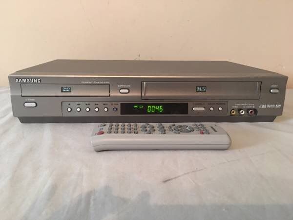 Samsung DVD-V3650 DVD VHS Player VCR Recorder Combo w/ Remote