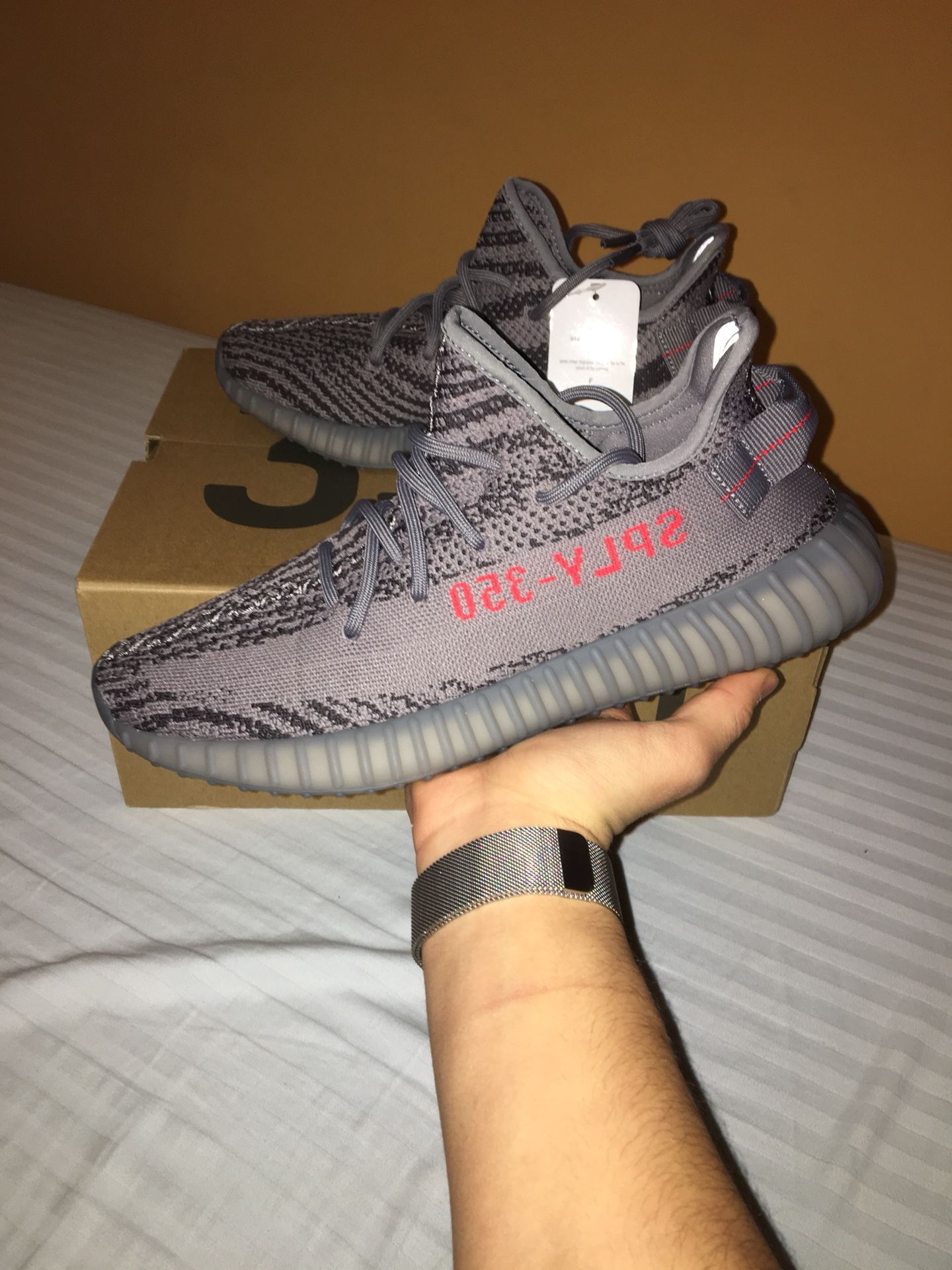 YEEZY BOOST 350 V2 BELUGA