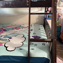 Twin Over Queen Solid Wood/heavy Bunk bed. Mattress NOT Included. 