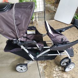 Stroller Two Babies  