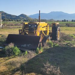 Massey Ferguson loader