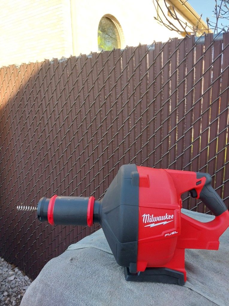 Milwaukee Drain Snake with Cable Drive Rocking Feed System 18 V 600 min ( RPM ) Tool Only Brand New