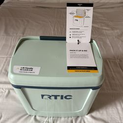 Rtic Outdoors Road Trip 8qt Personal Hard Sided Cooler