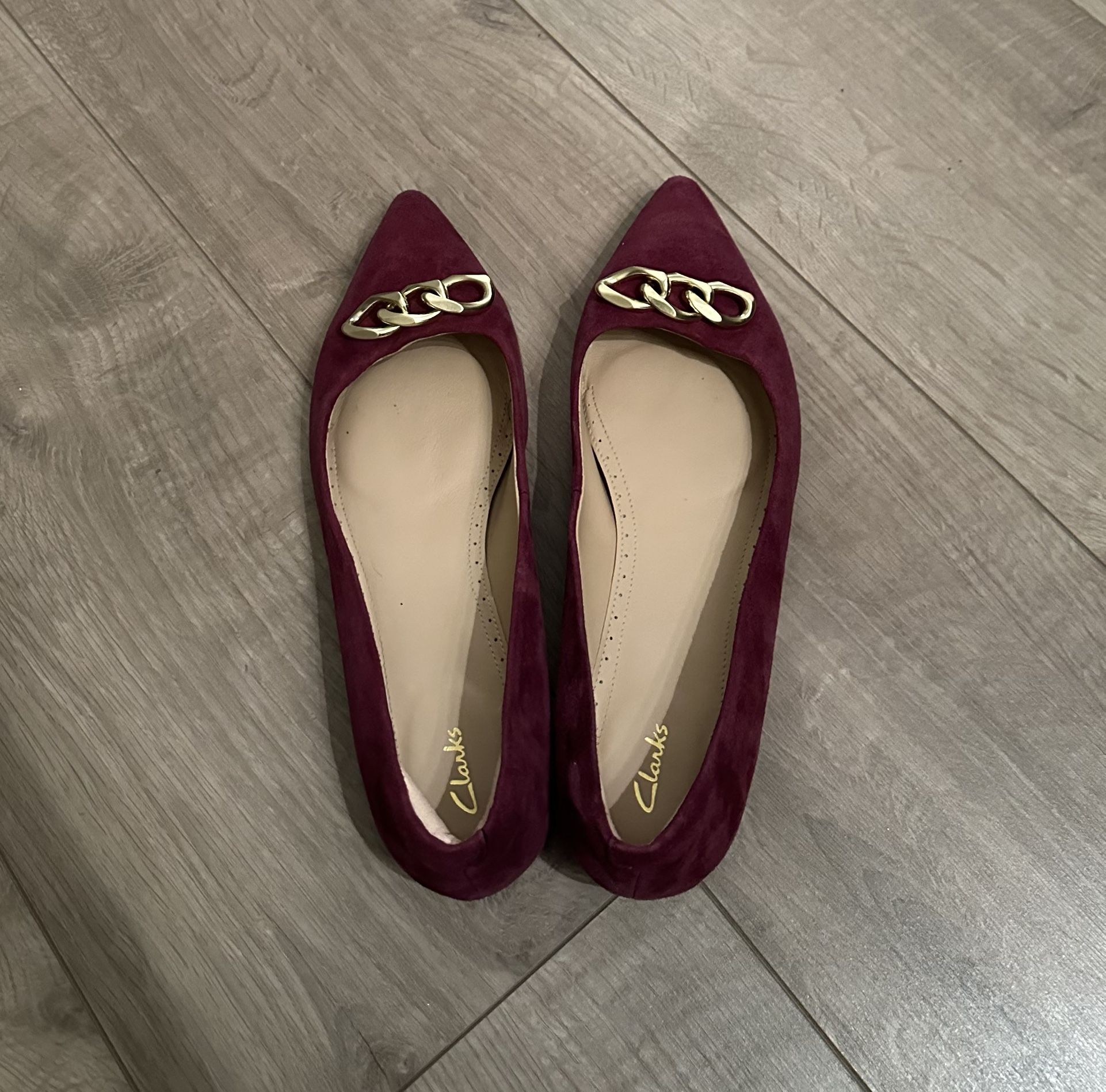 Clarks Pointed Toe Shoes Flats 
