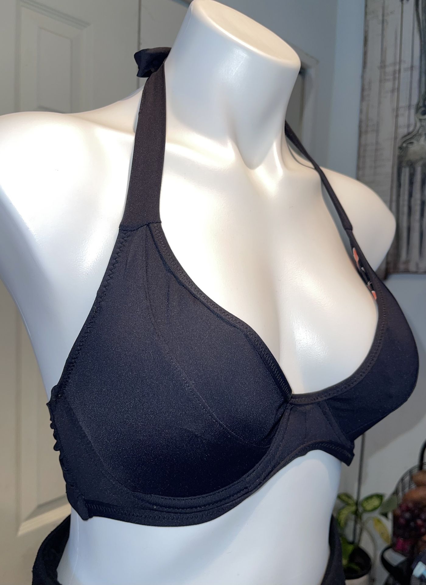 $5 Raisins Bikini Top Like New Halter Neck 