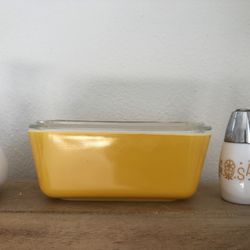 Vintage Pyrex Sunshine Yellow Butter Dish