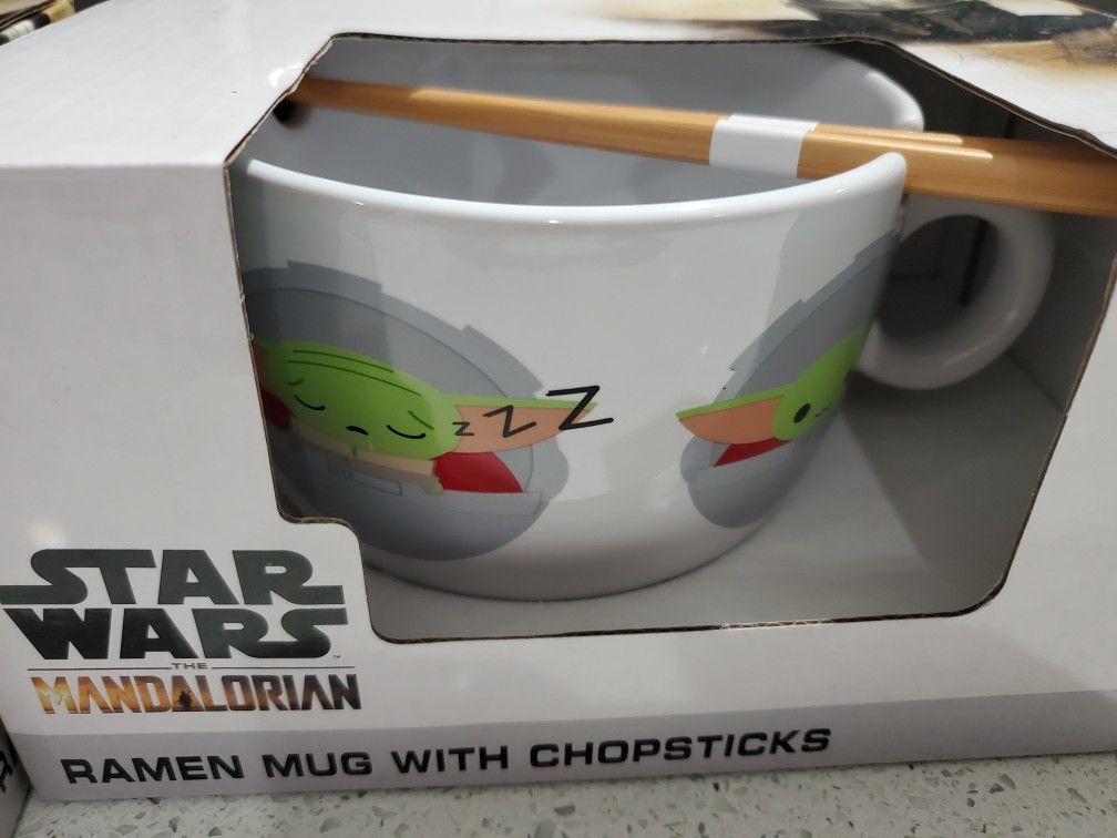 Mandalorian Ramen Mugs With Chopsticks $18/OBO