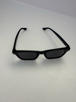 Sunglass