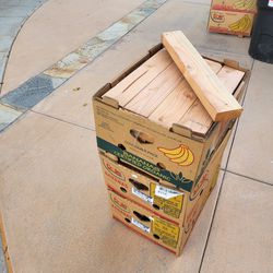 3 Big Boxes Of Firewood - Clean No Nails