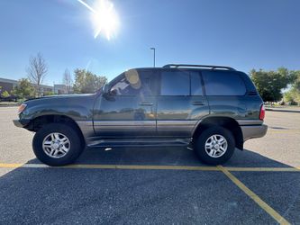 2000 Lexus LX 470