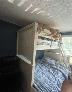 Bunk bed