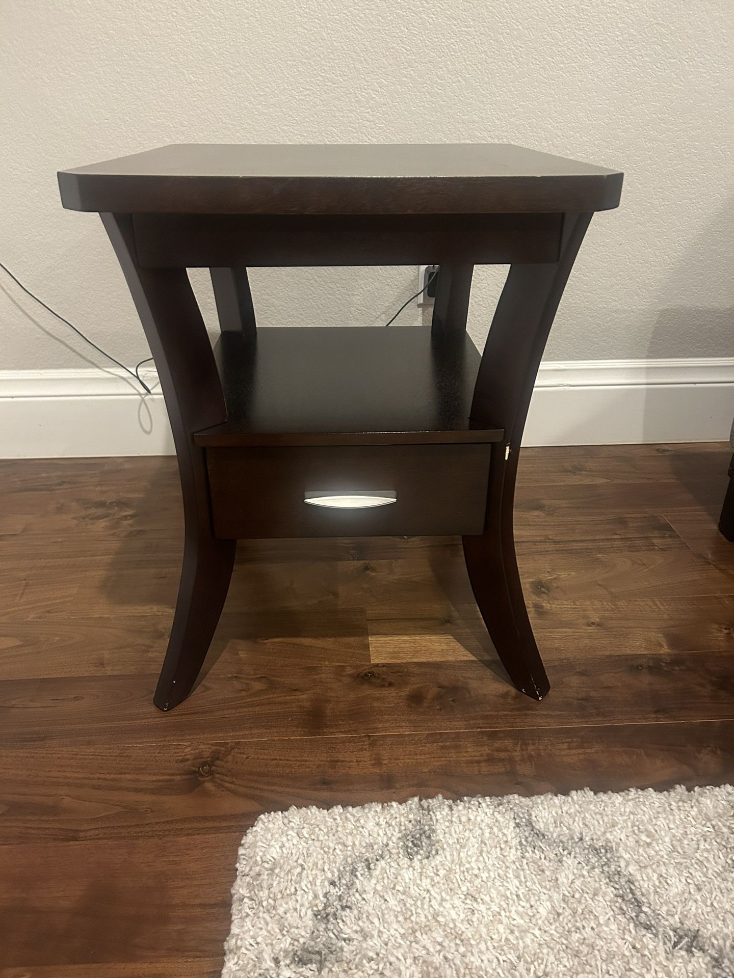 End Table for Sale in Las Vegas, NV OfferUp