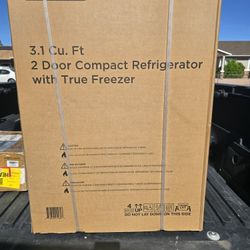 Black And Decker 3.1 Cubic Ft. 2 Door Refrigerator And Freezer 