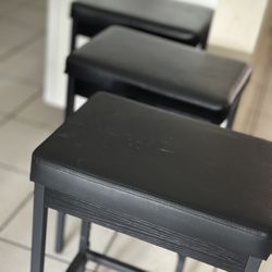 3 Stools Leather And Metal