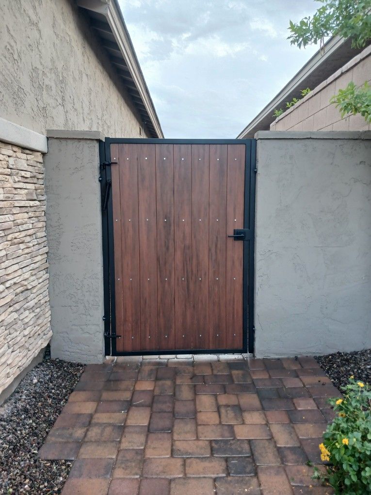 Side Gates Basic