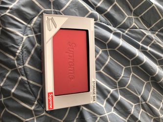 Supreme storage box