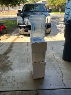 Top-Load Water Cooler Dispenser with Bottle