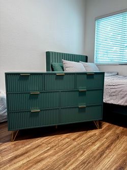 Green Dresser 7 Drawers - Brand New