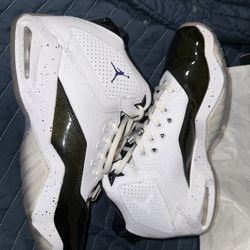 Jordan B'Loyal GS 'White Court Purple