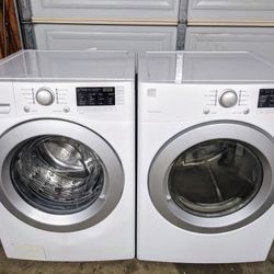 Nice Kenmore Washer and Electric Dryer set. Could DELIVER