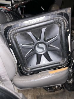 15inch L7 Kicker  with dual tablet radio