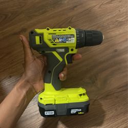 RYOBI CORDLESS 18V DRILL 