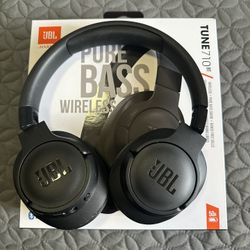 JBL Wireless headphones 