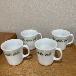 Vintage Set of 4 Corning “Holly Days” Milk Glass Christmas Mugs