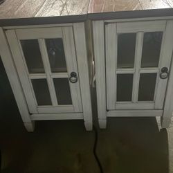 End Tables With Plug 