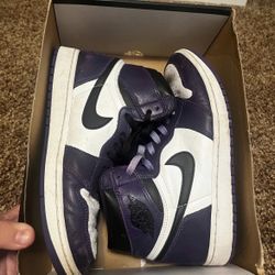 Air Jordan 1 high OG court purple size 9