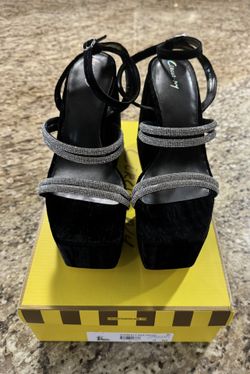 Circus NY by Sam Edelman Mila Jewel Platform Sandal size 9