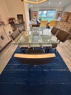 Glass Dining Table With 6 Chairs.