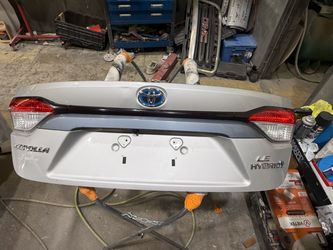 2024 Toyota Corolla LE Hybrid Trunk