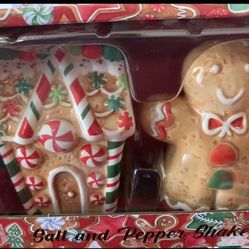 Gingerbread Salt & Pepper Shakers NIB