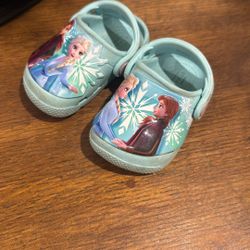 Frozen Girls crocs