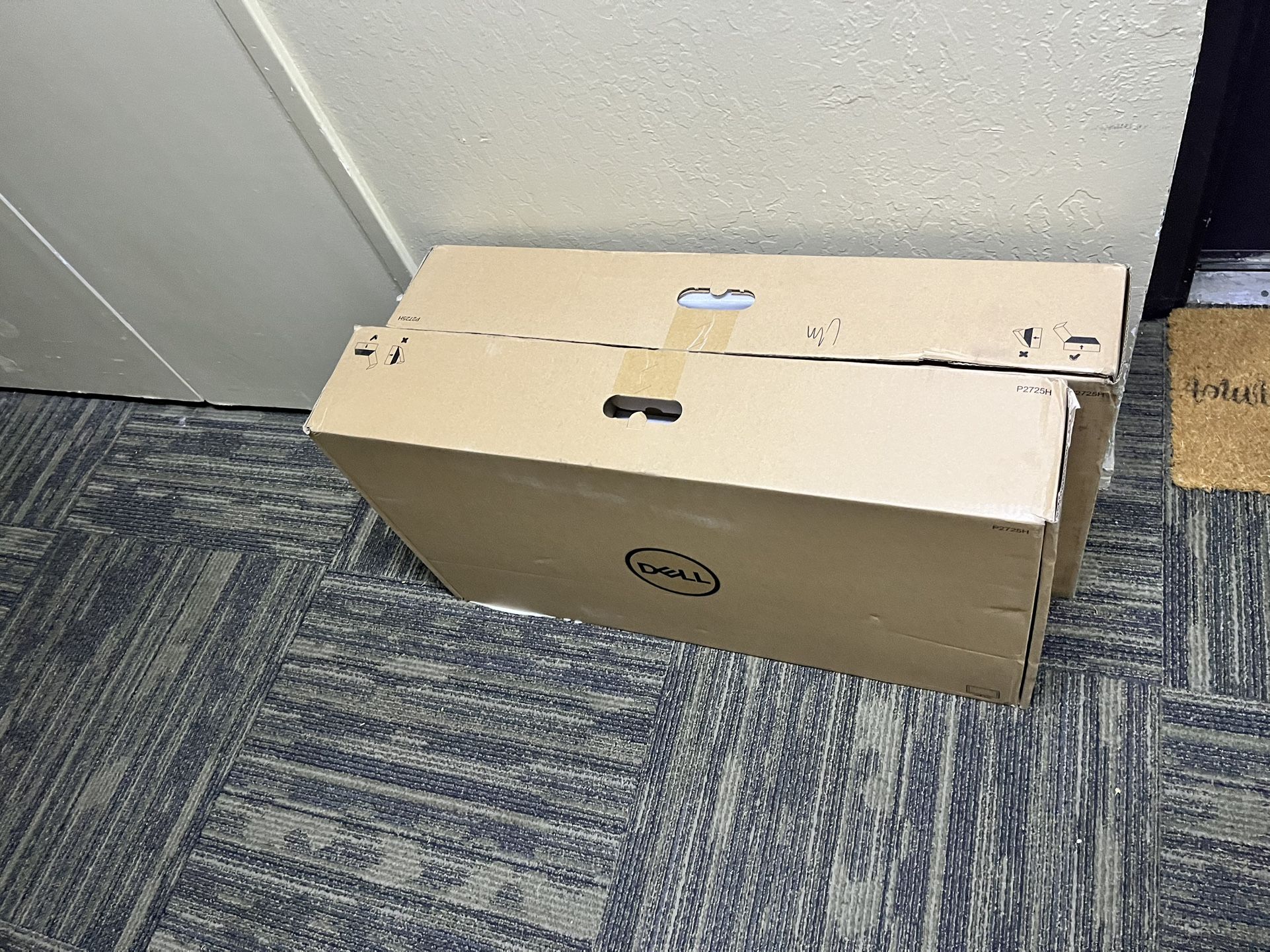 Dell P2725H 27" Full HD 1920 x 1080 Monitor