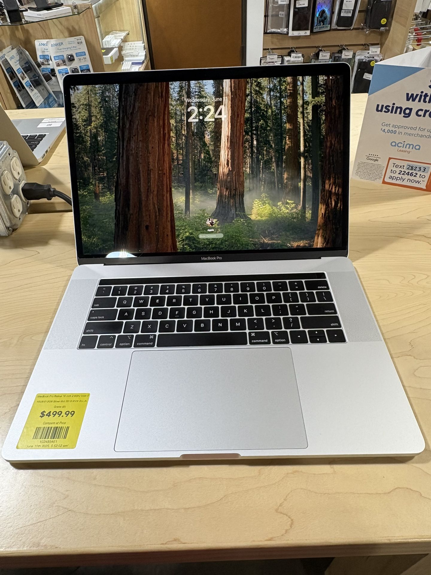 MacBook Pro Retina 15 inch 2.6Ghz Intel i7 16GB/512GB Silver Mid 2019