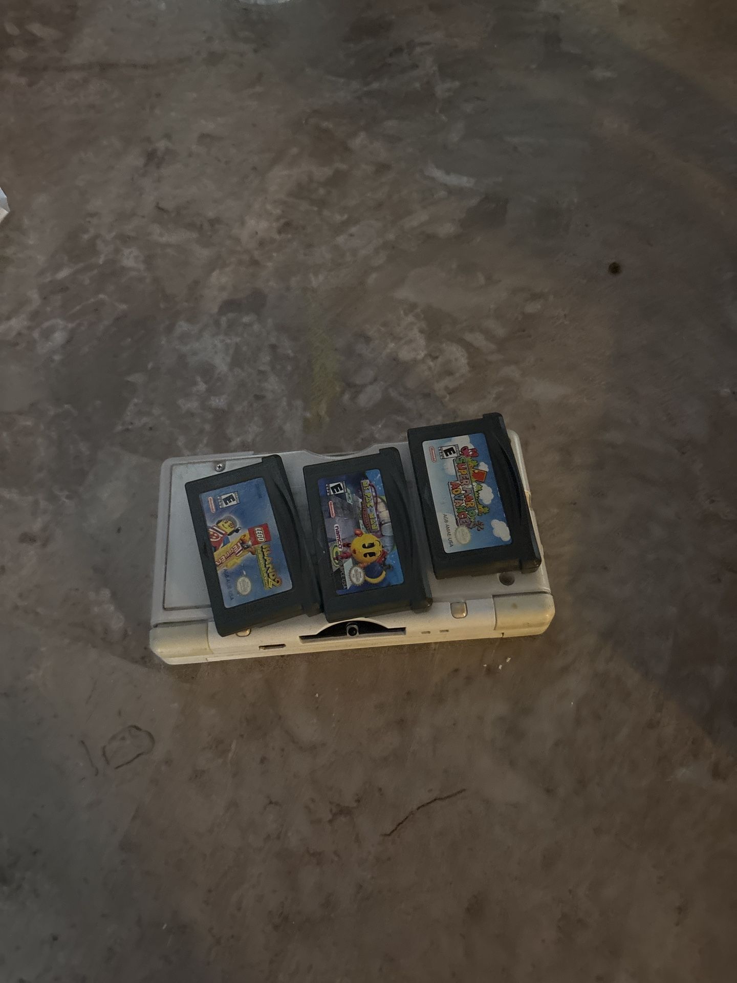 Ds With Three Games No Charger And Stylus Worth $225