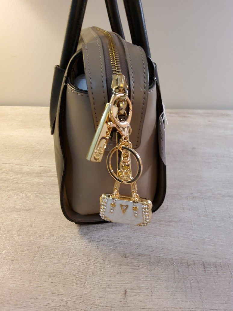 New Keychain Pendant Or hang On Your Purse . Size . 4"× 2" .